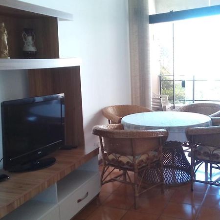 Apartamento Frente Para O Mar ,50 M Da Praia , Ar Condicionado Todos Quartos グァルジャー エクステリア 写真